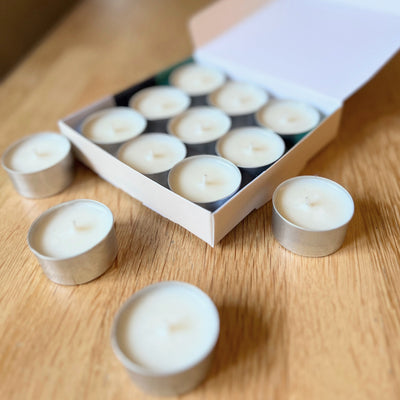 Our winter candle collection brings a trio of seasonal scents into your home with our 9 tealights. Hand poured in England using sustainable plant-based wax.