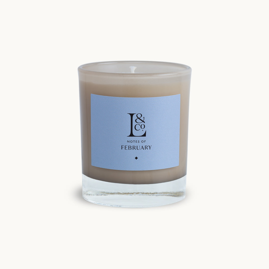 Loriest luxury candle Notes of February is a delightful light floral scent of primrose, fern and snowdrops. 215g of sustainable clean burning plant-based wax with around 60 hours of burn time. Made in Britain.