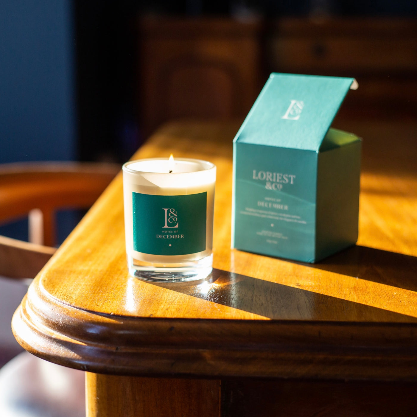 Loriest winter luxury candle to scent your home with the essence of an evergreen forest, and hints of bay and eucalyptus  as well as the beauty of the gently scented winter camellia flower. 215g of plant-based wax. Hand-poured in England. 