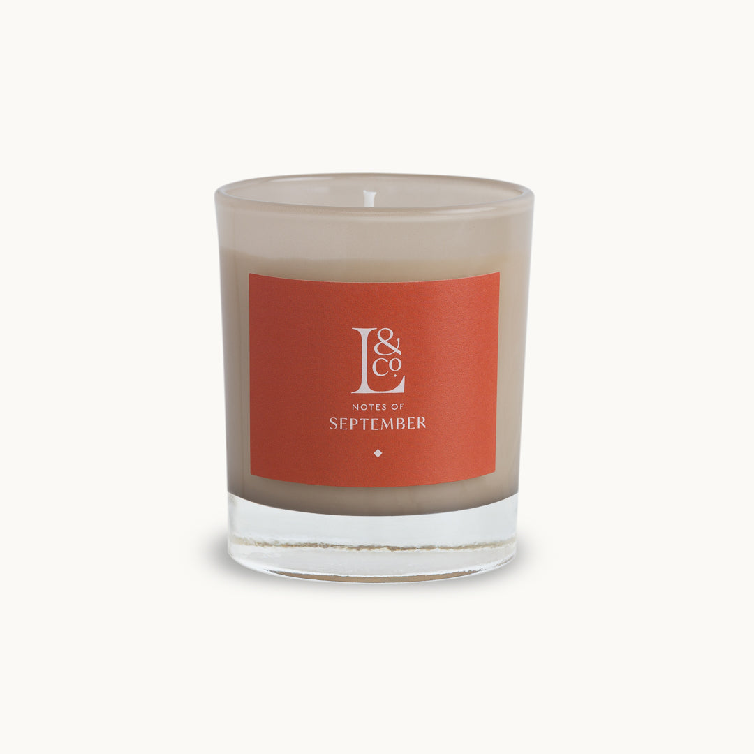 The scent of warm sunshine after the rain. Loriest's Notes of September luxury scented candle captures the harvest season with notes of English pears and glistening blackberries. 215g of vegan sustainable plant-based wax, hand-poured in the UK.