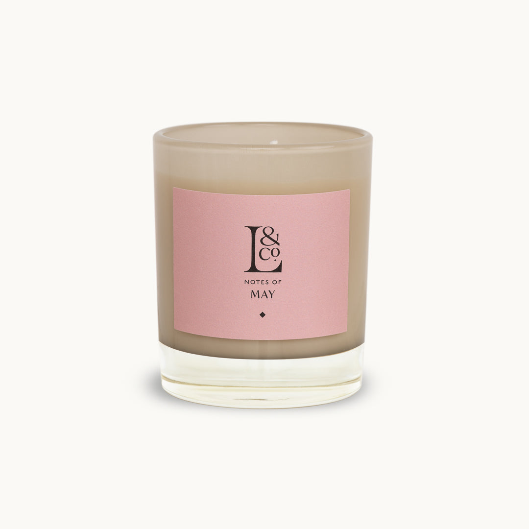 Loriest luxury scented candle Notes of May brings the scent of an early summer garden into your home. Notes of peony, lilac and rhubarb are combined with a sustainable plant based wax. Up to 60 hours glow time. Hand-poured in the UK.